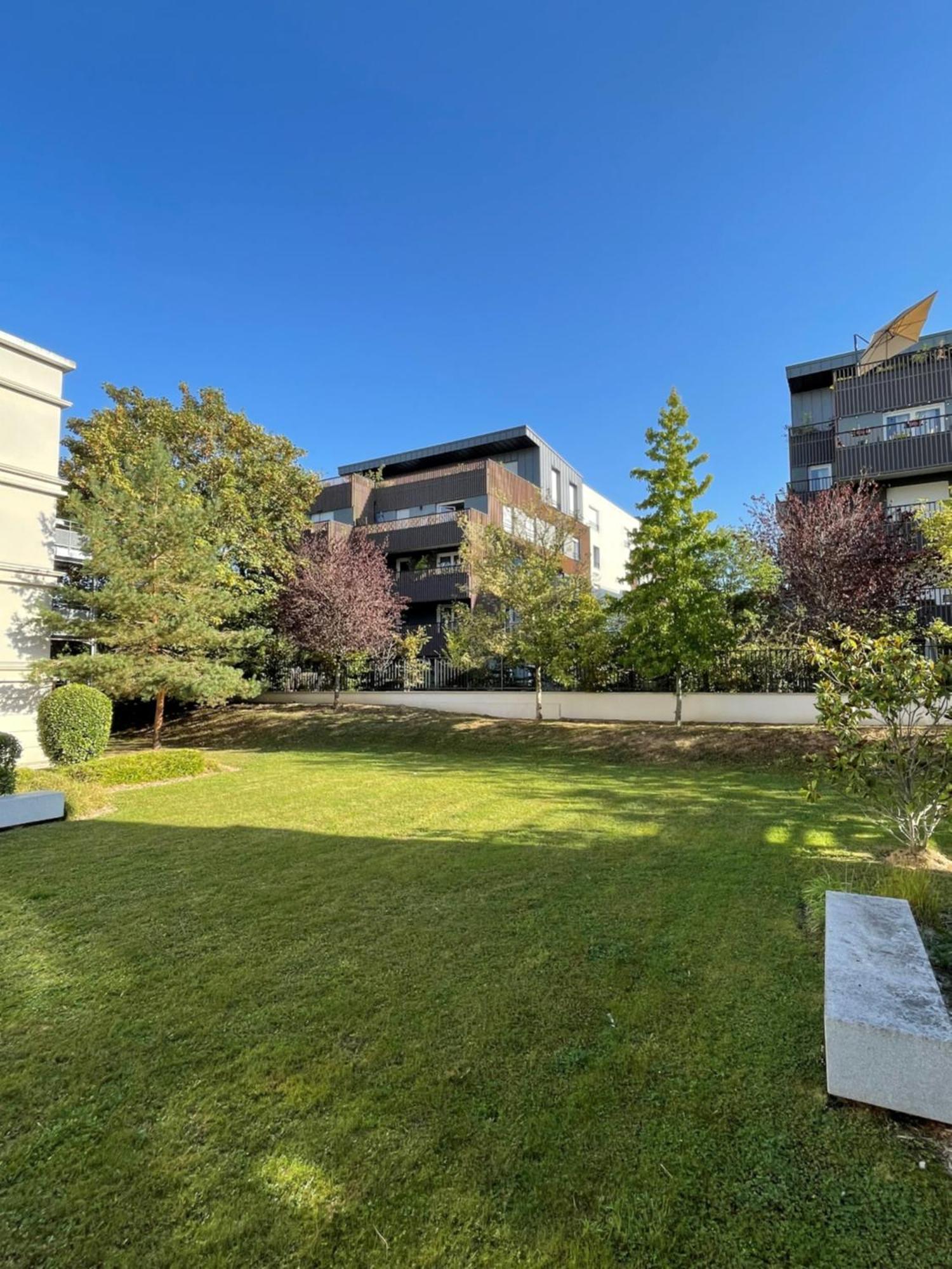 Residhome Paris-Guyancourt Luaran gambar