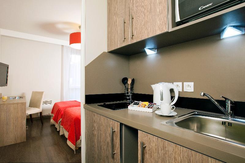 Residhome Paris-Guyancourt Luaran gambar