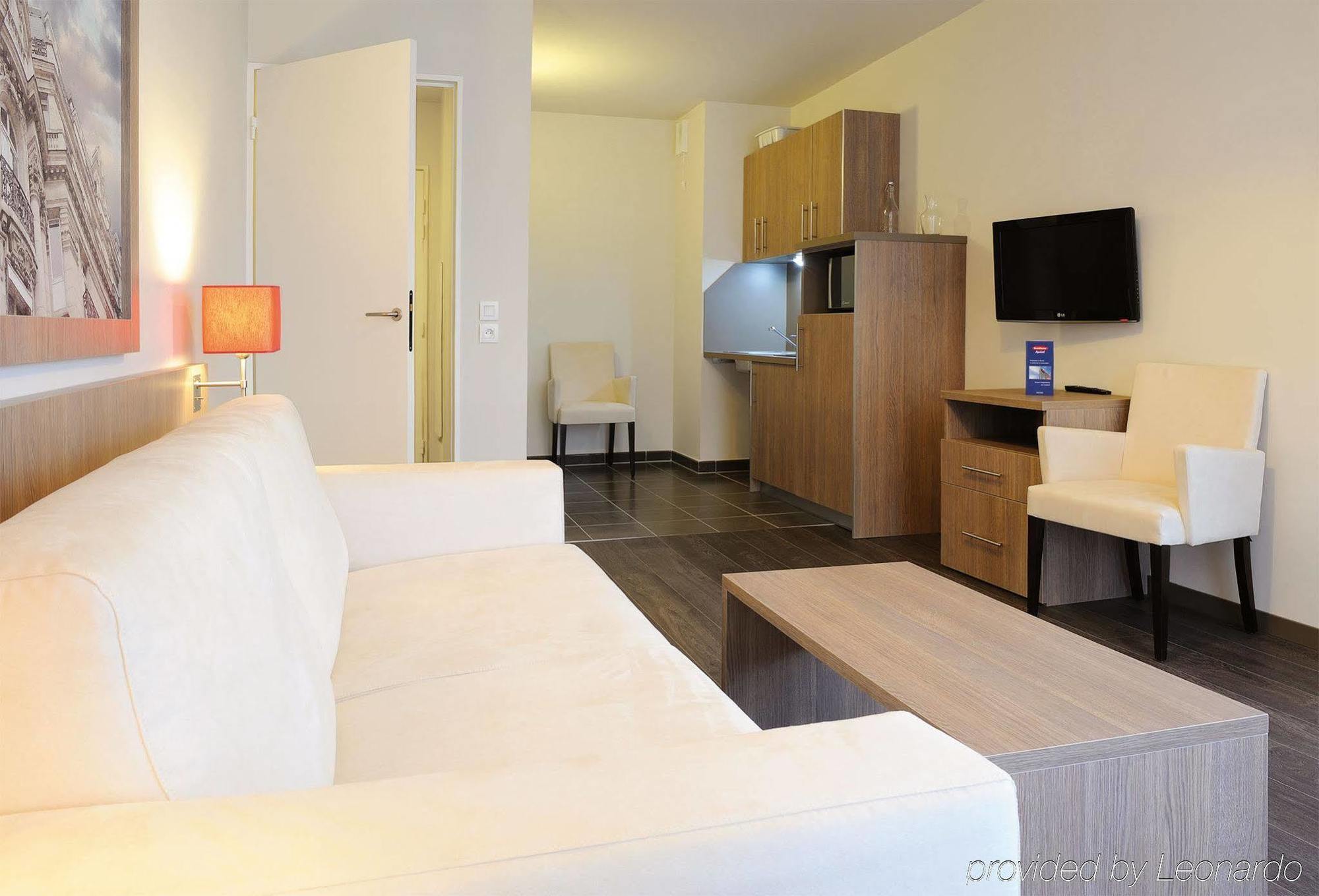 Residhome Paris-Guyancourt Luaran gambar